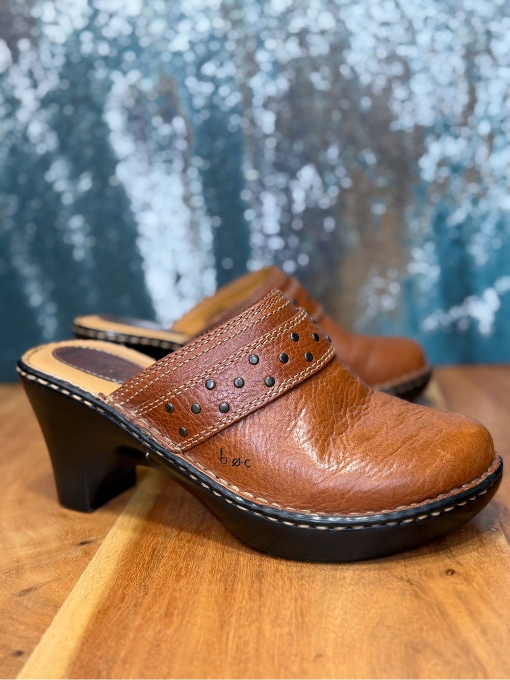 B.O.C. Boho Brown Leather Studded Mule Clogs Heels Size 6 (GUC)